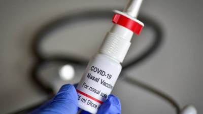 خبر سار .. الموافقة على لقاح كورونا بالاستنشاق من خلال بخاخ الأنف 2022