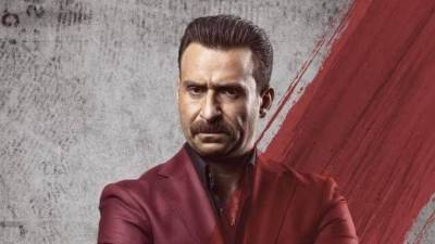  نضال الشافعي يخضع لعملية خطيرة