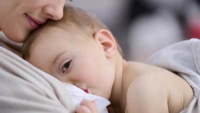 هل تعلمي أن حليب الثدى للأمهات الحاصلات على لقاحات كورونا يحمى الرضع من العدوى؟