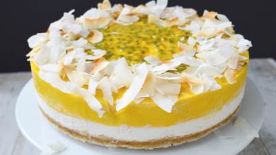 طريقة عمل كيك المانجو وجوز الهند