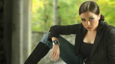 "بالصورة .. أحدث ظهور لـ "مي عز الدين