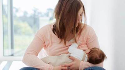 للأمهات .. 5 خطوات يجب اتباعها لـ الرضاعة الطبيعية السليمة