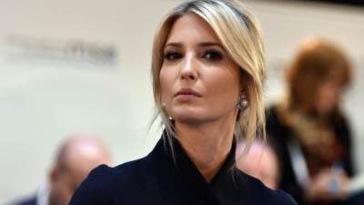 بعد غياب .. ظهور إيفانكا ترامب بإطلالة "بيضاء" 