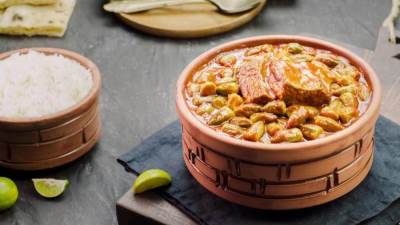 طاجن البامية باللحمة الضاني