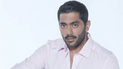 تعرفي على أول تعليق من أحمد فلوكس بعد إصابته بكورونا