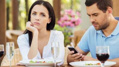 ما هي أسباب الخيانة الزوجية حتى لو كانت العلاقة مثالية؟