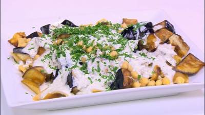 طريقة عمل فتة باذنجان بالزبادي