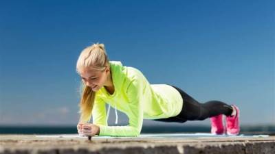 كيفية القيام بتمرين بلانك بطريقة صحيحة؟ .. تجنبى هذه الأخطاء الثلاثة