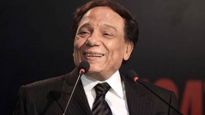 عادل إمام يبحث عن الشكل النهائي لـ الواد وأبوه .. اعرف تفاصيل الفيلم الجديد