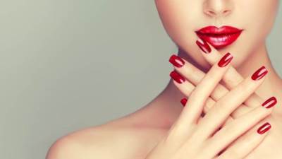 أبرز اتجاهات ألوان الأظافر لعام 2022 .. اختارى مايناسبك