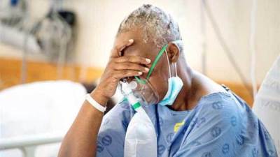 3 علامات تؤكد الإصابة بـ أوميكرون .. اعرفيها