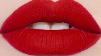 احدث اتجاهات ألوان أحمر الشفاه في 2022