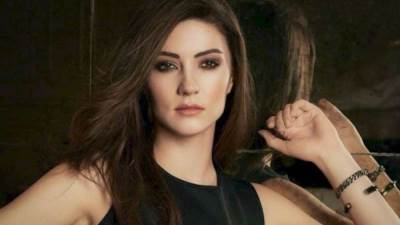 وسط الثلوج بورجو أوزبيرك تستمتع في تركيا