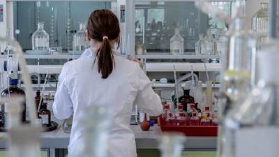 ابتكار مادة من النباتات الإستوائية لعلاج السرطان