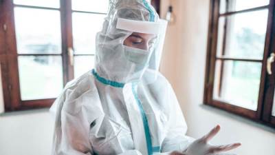 ما الفرق بين الفيروسات والبكتيريا وإزاى تحمى نفسك؟