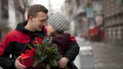 4 خطوات للتعامل مع الزوج الحساس .. اعرفيها