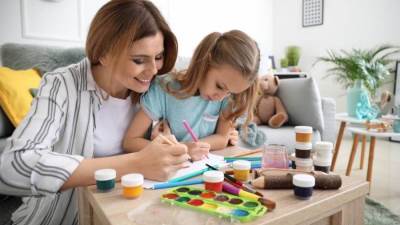 7 طرق لقضاء وقت ممتع مع طفلك أهمها الرياضة