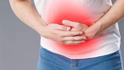  أعراض وعلاج "ناسور الأمعاء" 