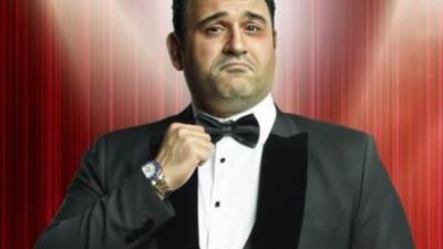 أكرم حسني يشارك جمهوره ويروج عن مسلسلة الرمضاني "مكتووب عليا"