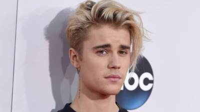 بعد إصابته بمتلازمة رامزي هانت.. جاستن بيبر يؤجل جولته المتبقية بأمريكا الشمالية