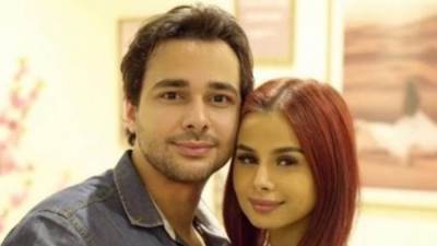 طليق منة عرفة يكذب تصريحاتها عن أسباب الطلاق 