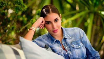 بالصور: ياسمين صبري وأبو هشيمة معًا على مائدة واحدة.. هل عادا لبعضهما؟