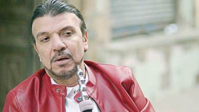  ظهور صادم للفنان أحمد سلامة بوجه متورم: قدر الله وما شاء فعل