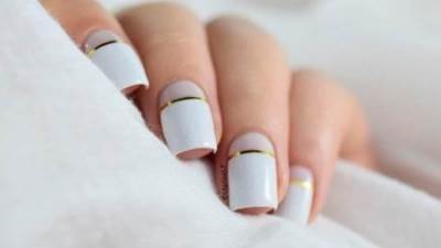 المناكير الأبيض موضة شتاء 2023.. إليك أهم النصائح لتطبيقه