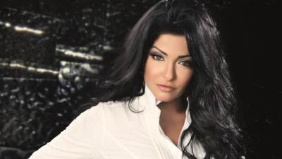 بعد قرار عودتها للتمثيل علا غانم تطلب "الخلع" من زوجها