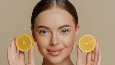 الشبة والليمون لتفتيح البشرة وتعزيز نضارتها