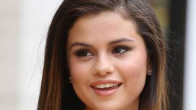 ردّ حاسم من سيلينا غوميز على منتقدي وزنها الزائد