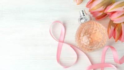 عطور باريسية نسائية راقية