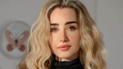 هنا الزاهد تردّ على المتنمرين على صورها في "يوميات ونيس"