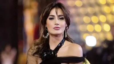 رسالة غاضبة من حلا شيحة لمتابعيها