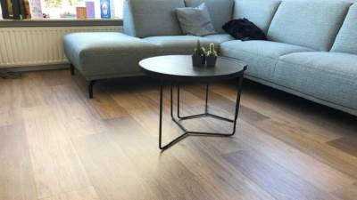 مميّزات وسلبيّات الأرضيات الفينيل في المنزل الحديث