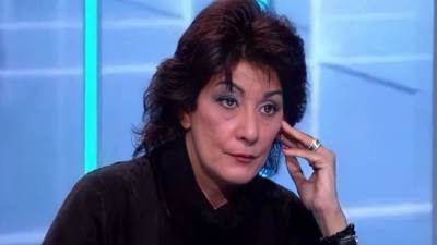 سماح أنور تعتذر للشعب المصري بعد وصفه بالجهل