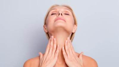 كيف تحمين رقبتك من ظهور التجاعيد؟