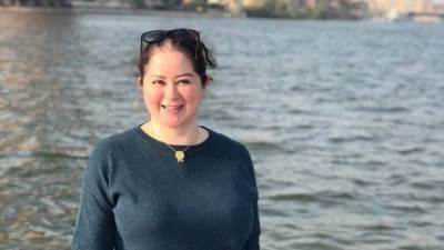 مي نور الشريف وبوسي تحتفلان بعيد ميلاد نورا.. صور