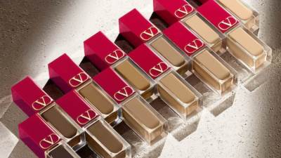 VALENTINO BEAUTY تطرح كونسيلر VERY VALENTINO الجديد
