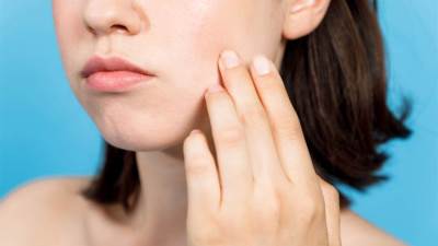  لا تستعملي هذه المنتجات أبدًا على البشرة الجافة