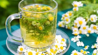 تعرفي على الفوائد المذهلة لشاي البابونج.. لكن احذري من آثاره الجانبية