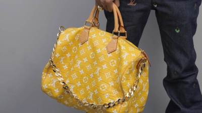 حقيبة Millionaire Speedy من لويس فويتون.. ثمنها مليون دولار!