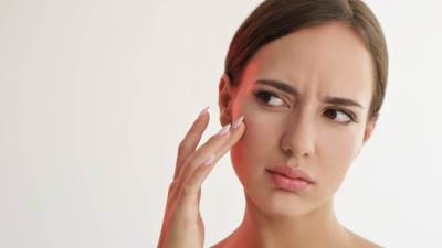 إليك أفضل روتين للعناية بالبشرة الدهنية