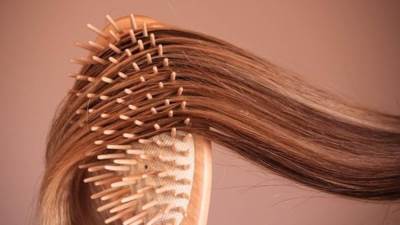 بدائل طبيعية للكيراتين للحصول على شعر ناعم ولامع
