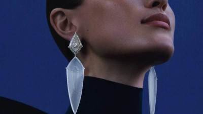Boucheron تطلق مجموعتها الجديدة من المجوهرات الراقية Or Bleu