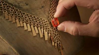 بياجيه تحتفل بـ150 عاماً من التميز بتصاميم فاخرة