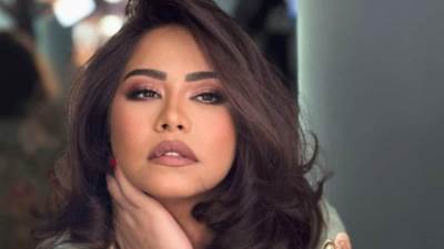  محامي شيرين عبد الوهاب: الفنانة تتلقى العلاج من إصابتها.. والقانون سيعاقب من سرب الفيديو لها