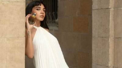 سلمى أبو ضيف الوجه الإعلاني لعطور Chloé