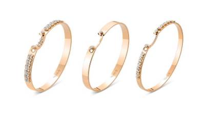 باقة من الأساور الذهبية بتوقيع أشهر الدور العالمية