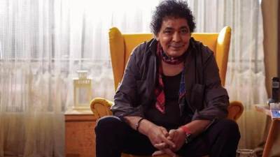 مصطفى كامل يكشف تفاصيل الحالة الصحية للكينج محمد منير